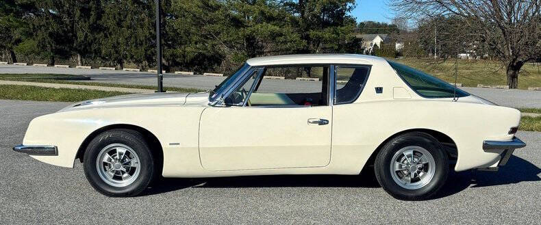1963 Studebaker Avanti