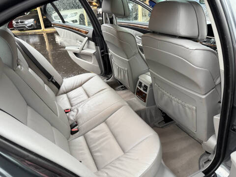 2008 BMW 5 Series 528i