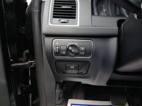 2015 Volvo XC60 T5 Drive-E Platinum