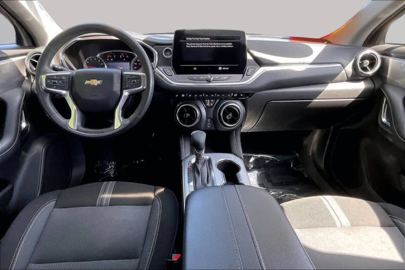 2024 Chevrolet Blazer LT