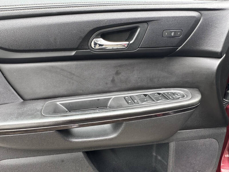 2016 Chevrolet Traverse LTZ