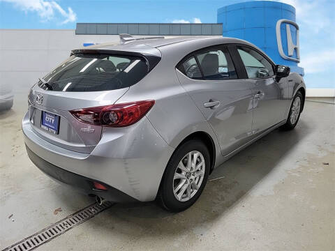 2015 Mazda MAZDA3 i Grand Touring