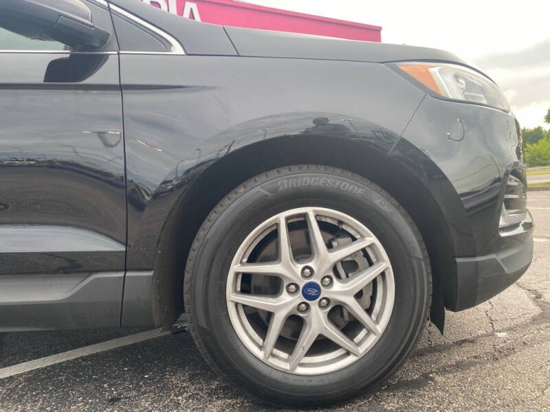 2021 Ford Edge SEL