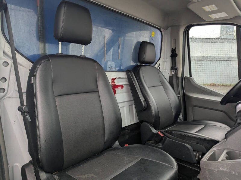 2023 Ford Transit 350