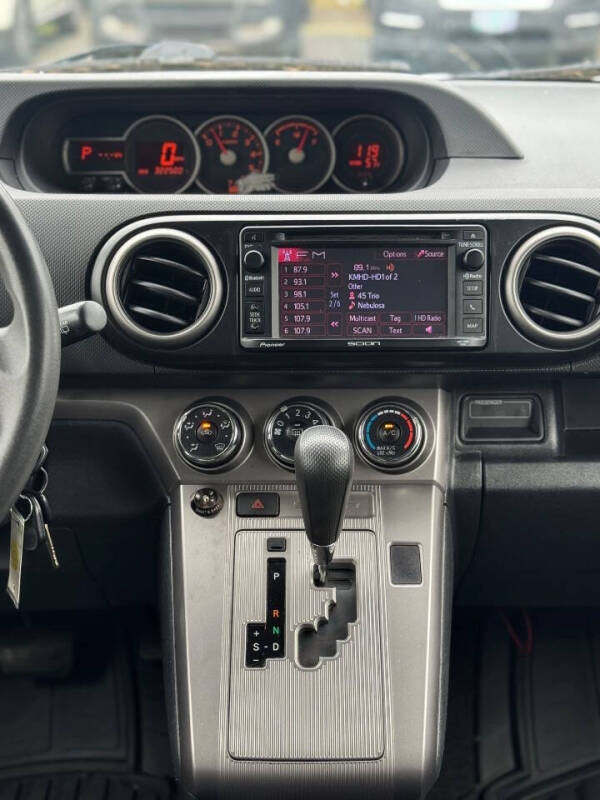 2014 Scion xB