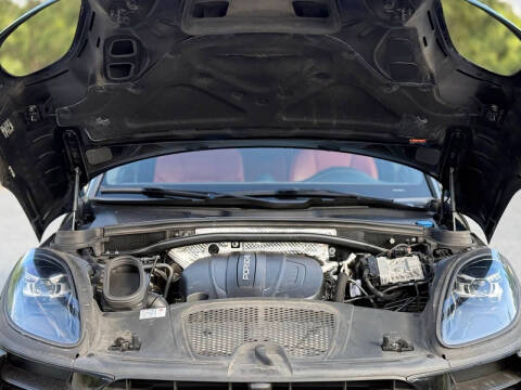2020 Porsche Macan