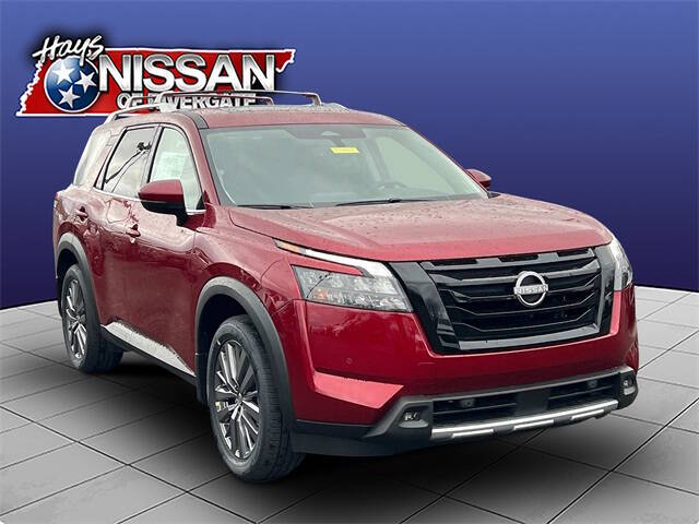 2025 Nissan Pathfinder SL
