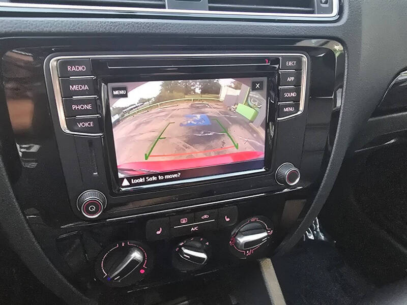 2018 Volkswagen Jetta 1.8T SE Sport