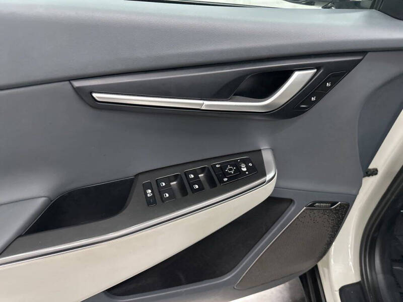 2022 Kia EV6 Wind