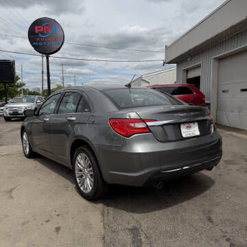 2013 Chrysler 200 Limited