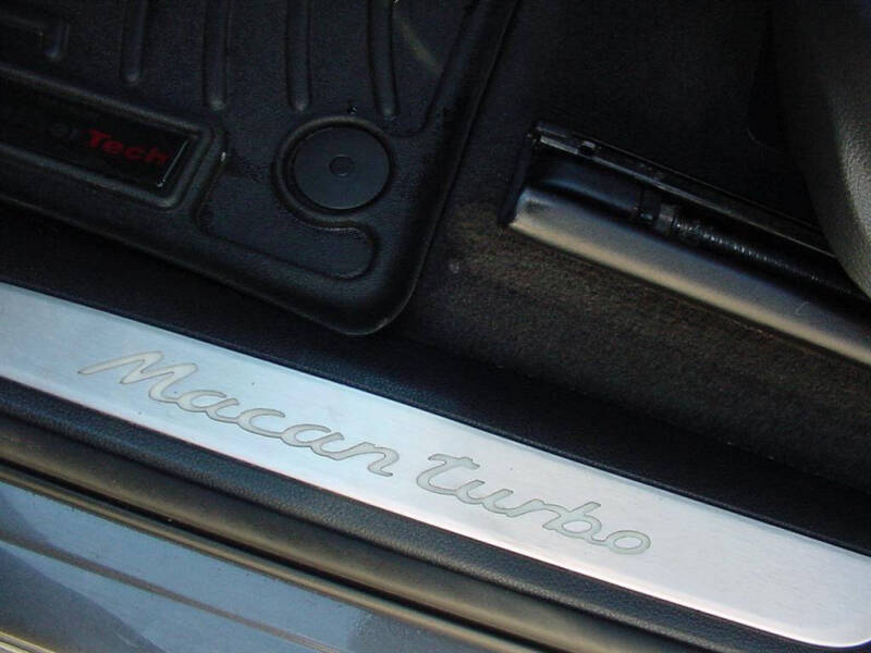 2016 Porsche Macan Turbo