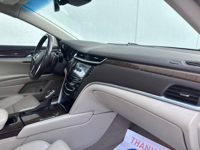 2015 Cadillac XTS Luxury