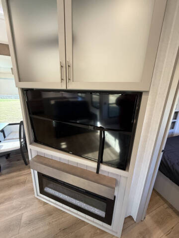 2025 Alliance RV Avenue