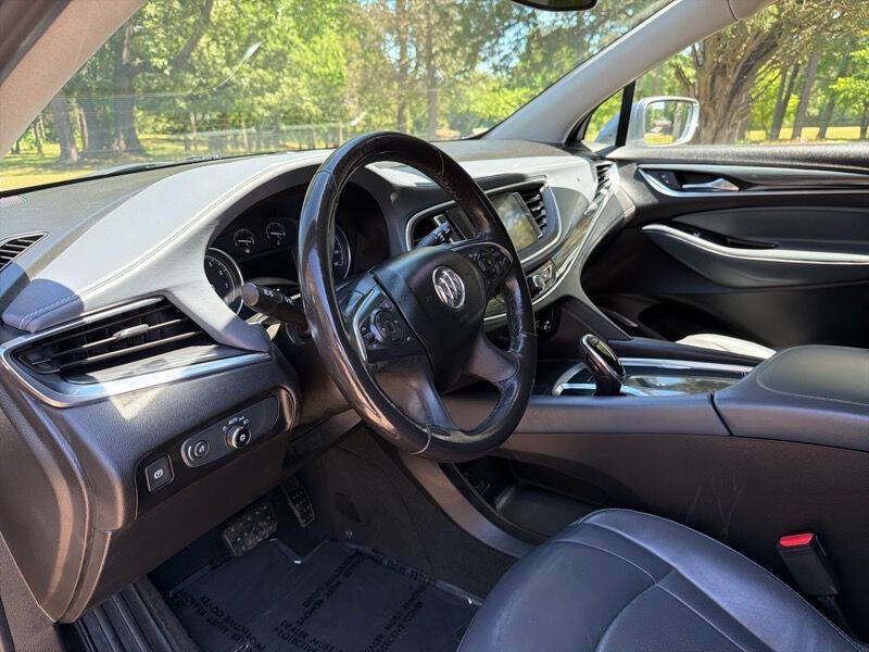 2019 Buick Enclave Essence