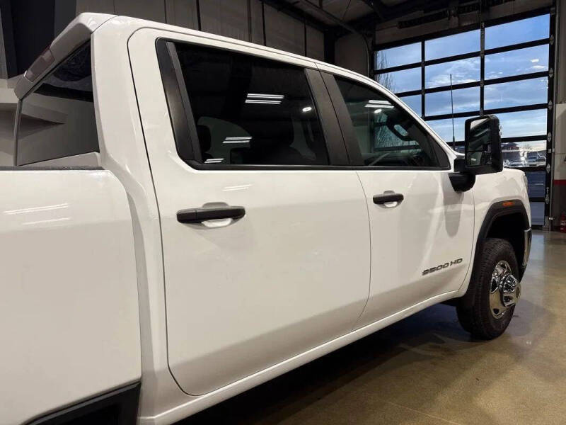 2023 GMC Sierra 3500HD