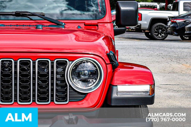 2024 Jeep Wrangler Sahara