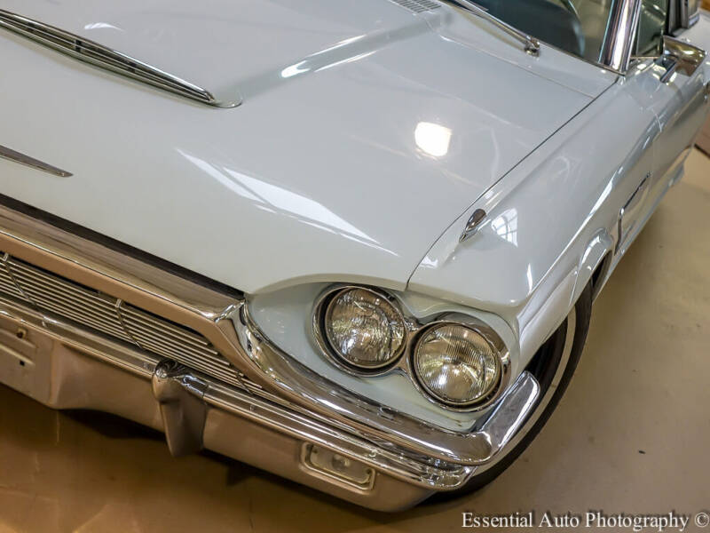 1965 Ford Thunderbird