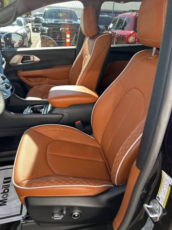 2026 Chrysler Pacifica Pinnacle