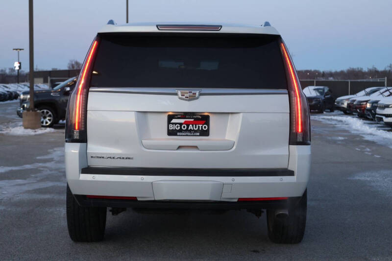 2019 Cadillac Escalade Platinum