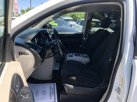 2016 Dodge Grand Caravan American Value Package