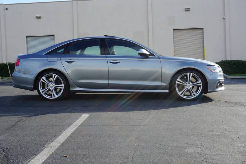 2013 Audi S6 4.0T quattro Prestige