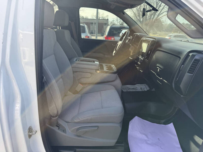 2016 Chevrolet Silverado 1500 - Photo 12