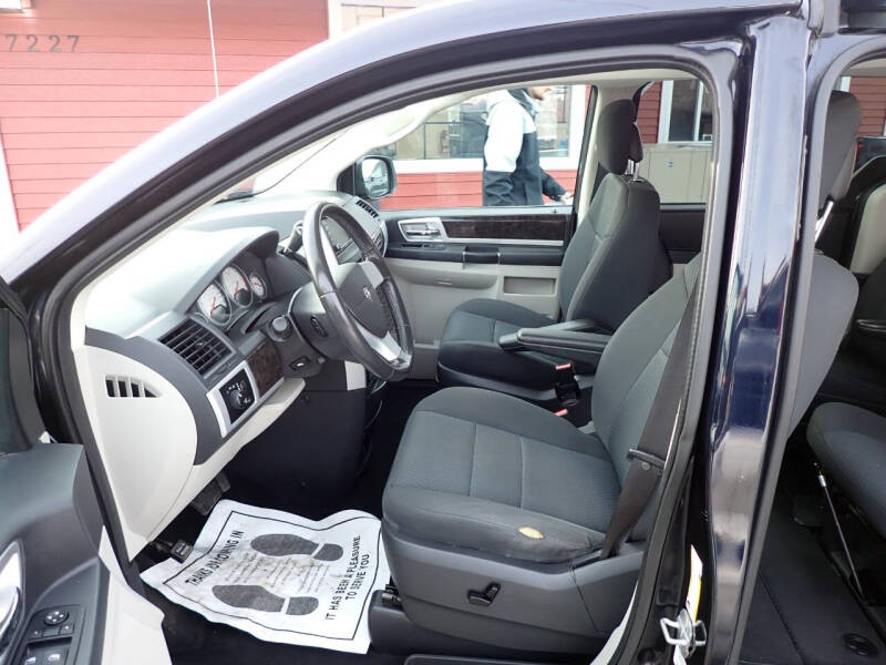 2010 Dodge Grand Caravan Crew