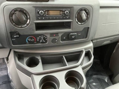 2026 Ford E-Series E-350 SD