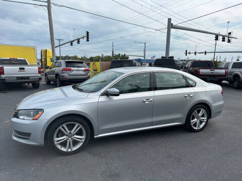2014 Volkswagen Passat for sale at CarTime in Rogers AR