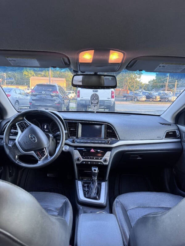 2017 Hyundai Elantra Limited
