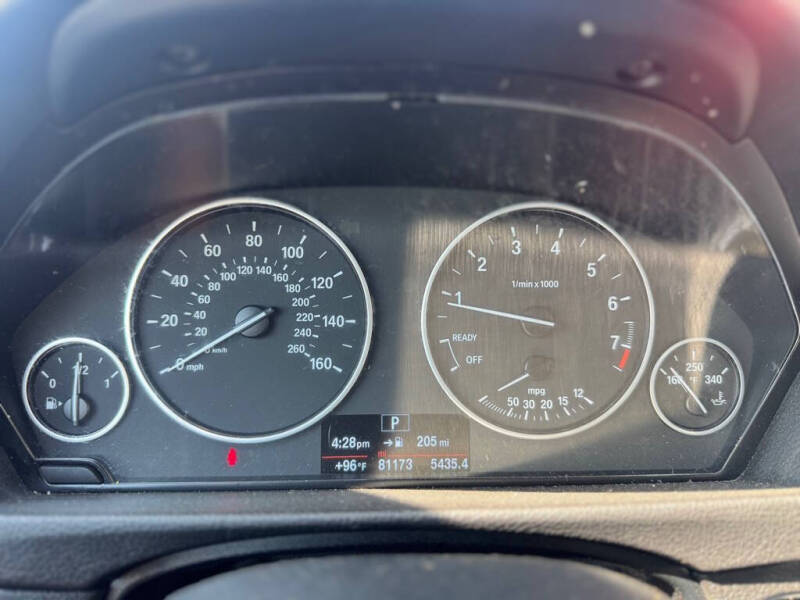 2018 BMW 3 Series 320i