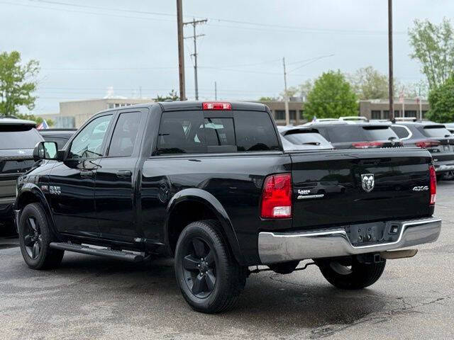 2017 RAM 1500 SLT