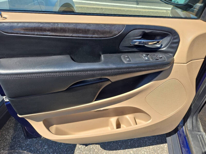 2016 Dodge Grand Caravan SE