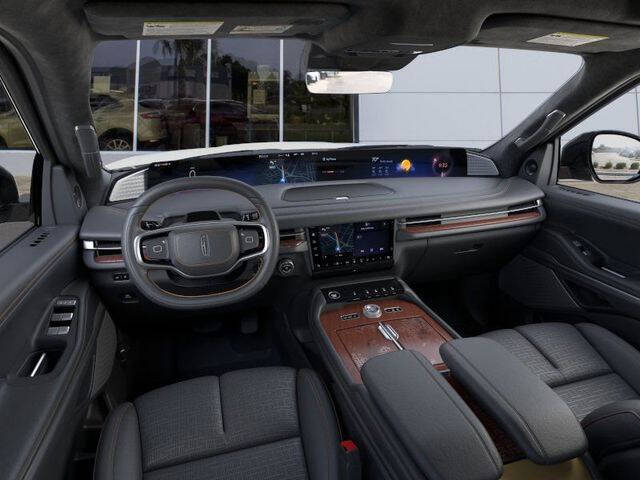 2025 Lincoln Navigator Black Label