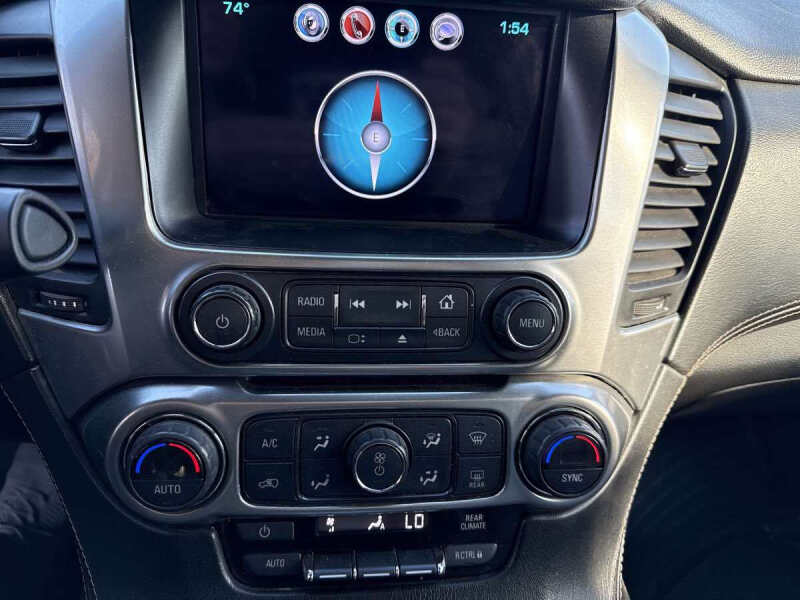 2017 Chevrolet Suburban LS