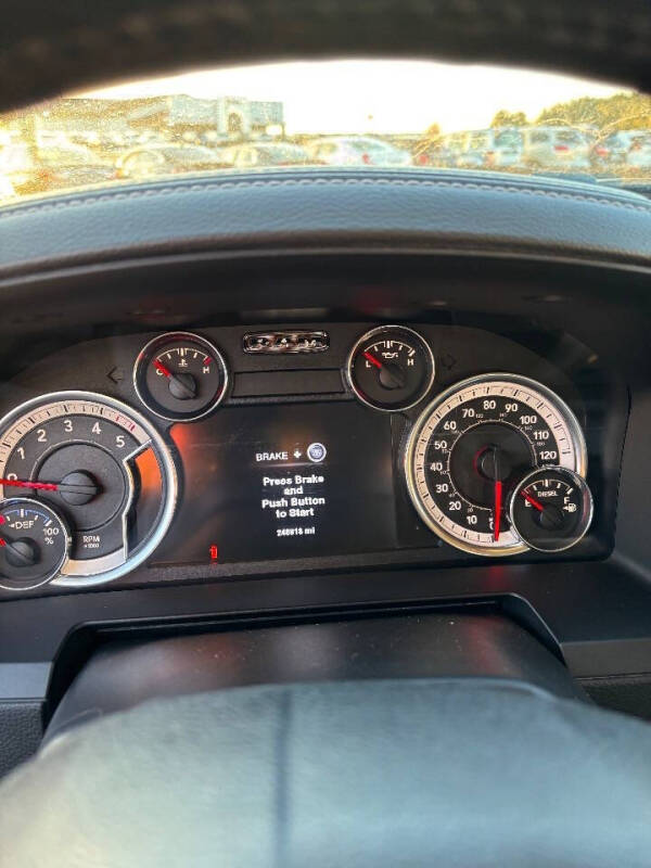 2014 RAM 1500 Laramie