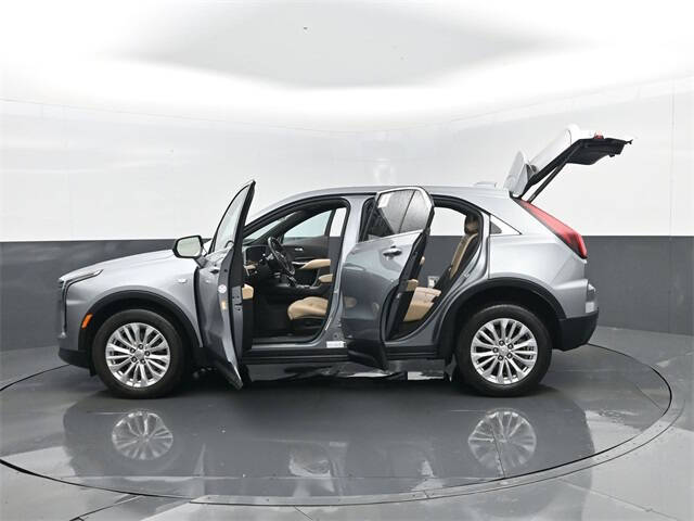 2024 Cadillac XT4 Luxury