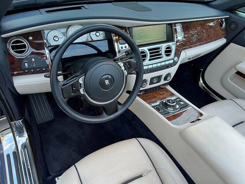 2016 Rolls-Royce Dawn Base photo 29