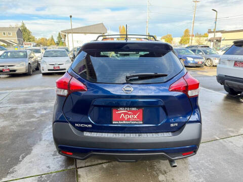 2018 Nissan Kicks SR