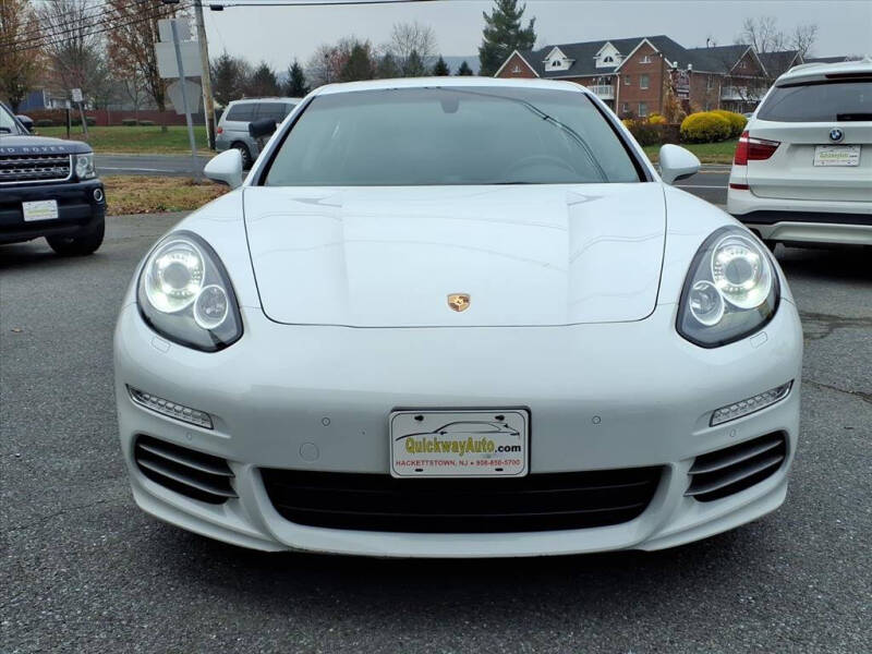 2015 Porsche Panamera 4