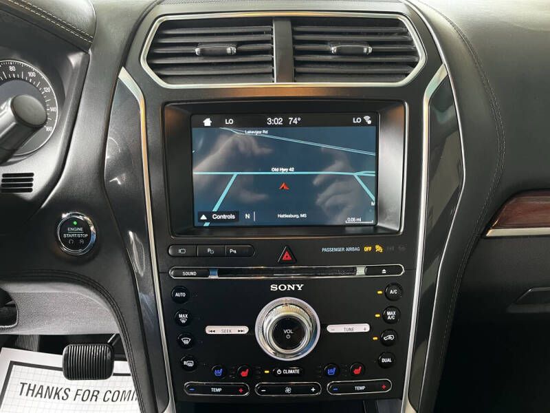 2017 Ford Explorer Platinum