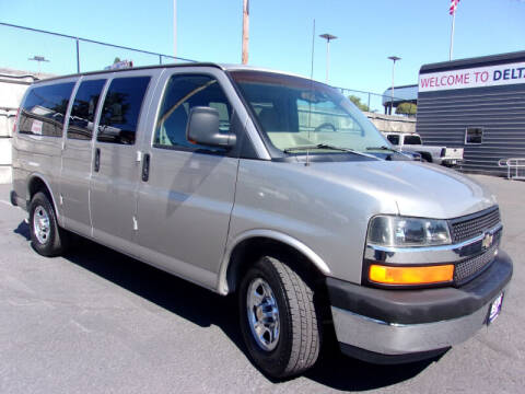 2003 Chevrolet Express for sale at Delta Auto Sales in Milwaukie OR