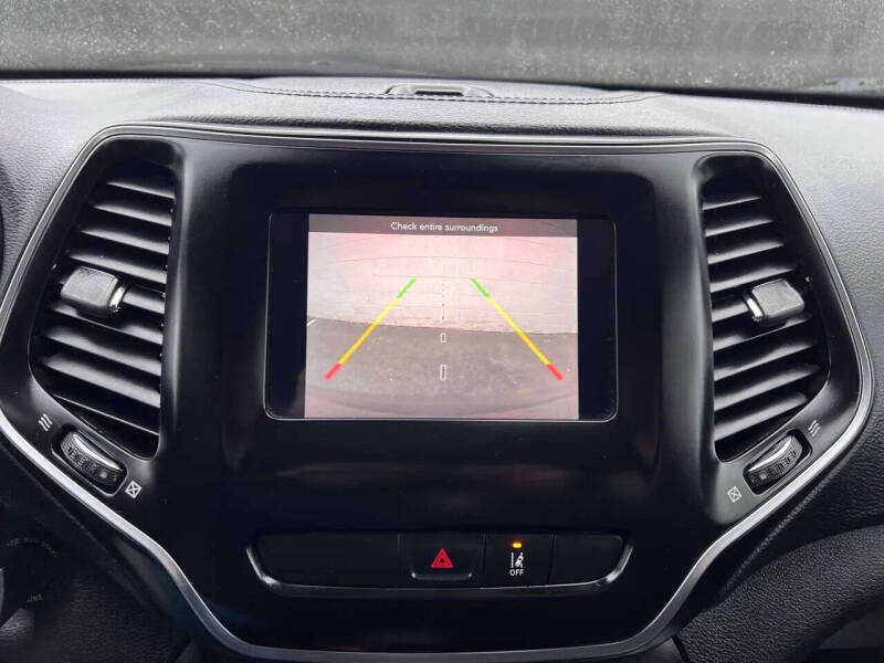 2021 Jeep Cherokee Latitude