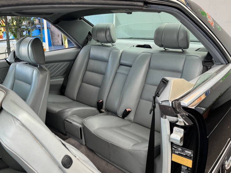 1989 Mercedes-Benz 560-Class 560 SEC