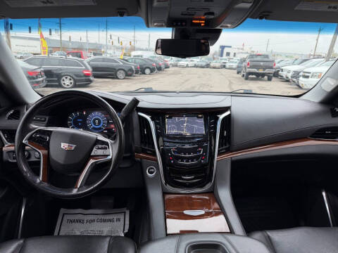 2019 Cadillac Escalade Luxury