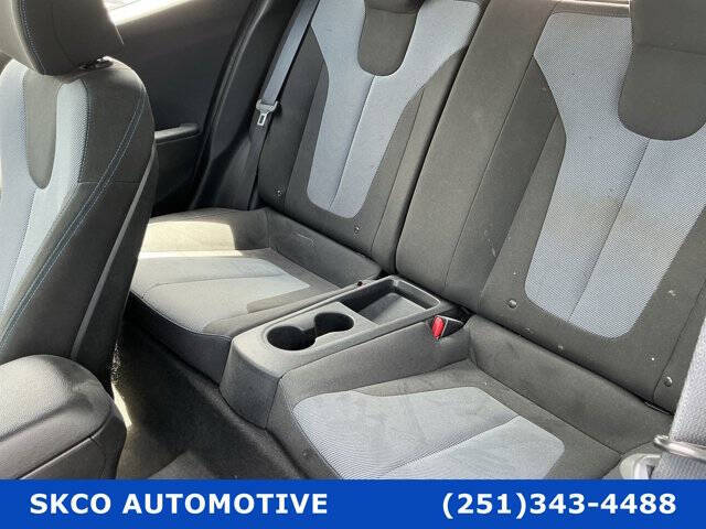 2019 Hyundai Veloster