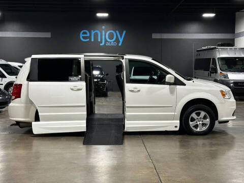 2011 Dodge Grand Caravan Crew