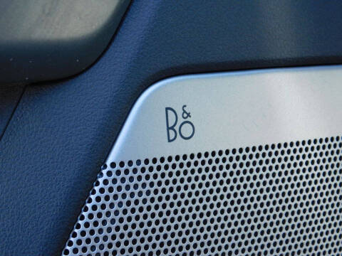 2022 Ford F-150 Lightning Lariat