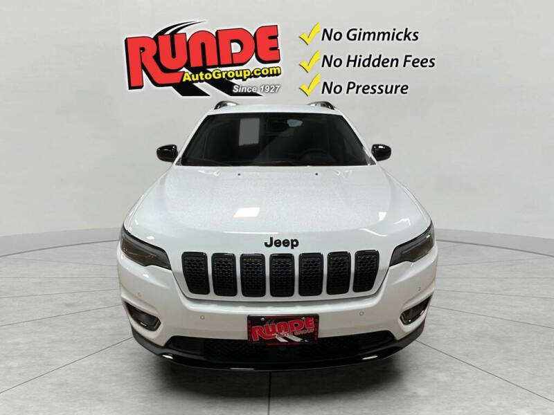 2023 Jeep Cherokee Altitude Lux