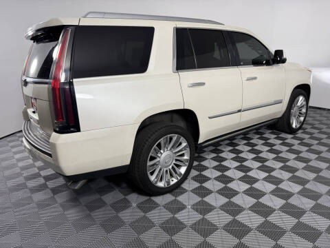 2015 Cadillac Escalade Platinum